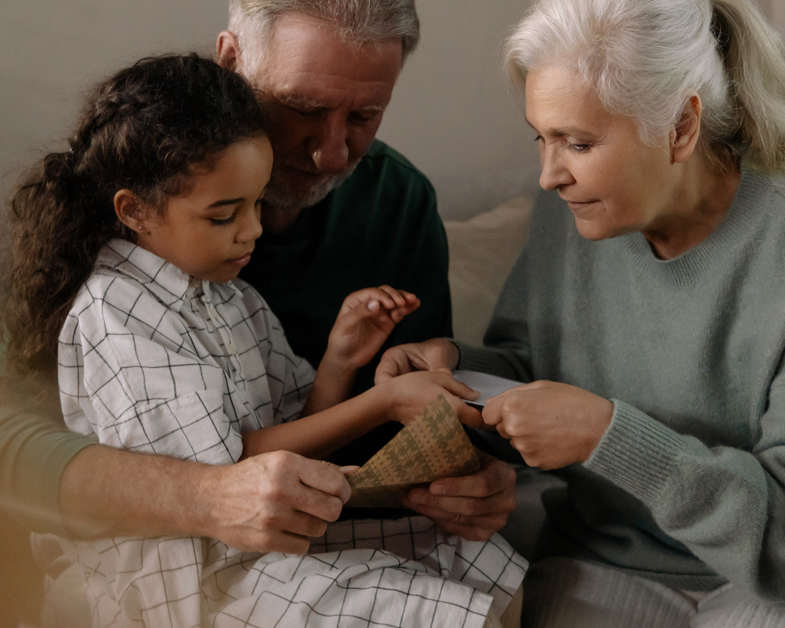 couple in retirement with grandchild